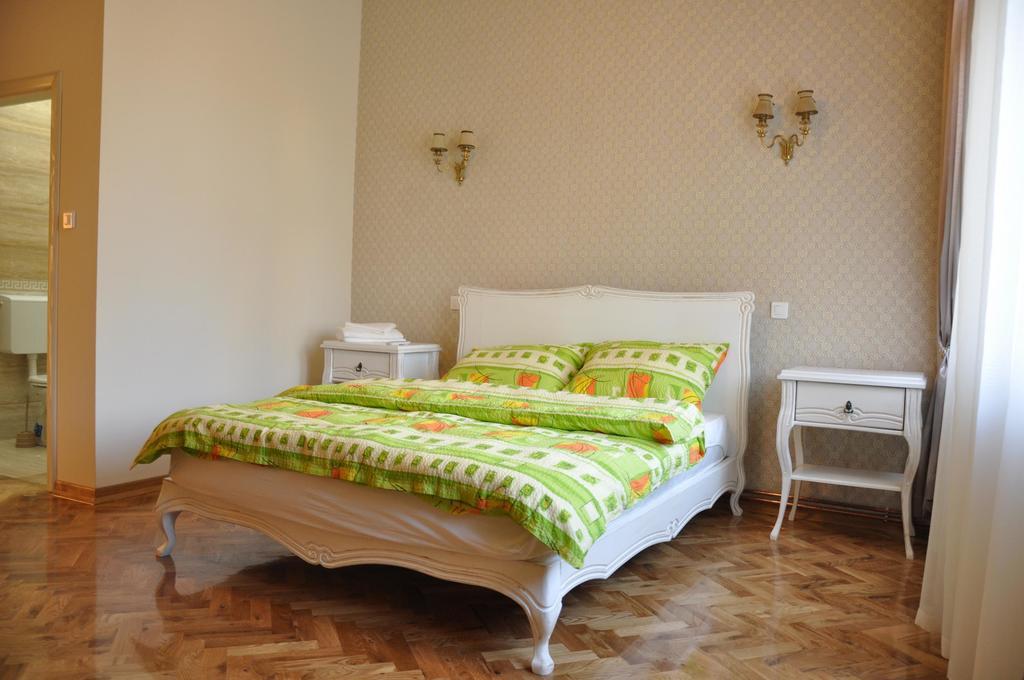 Guest House Anna Caffe Bezdan Екстериор снимка