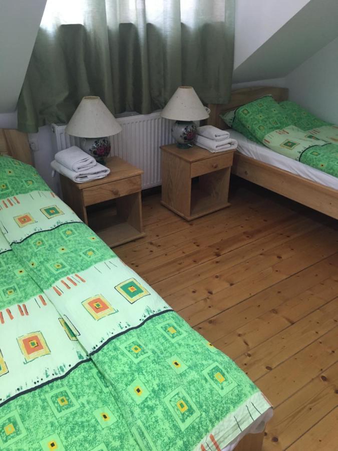 Guest House Anna Caffe Bezdan Екстериор снимка